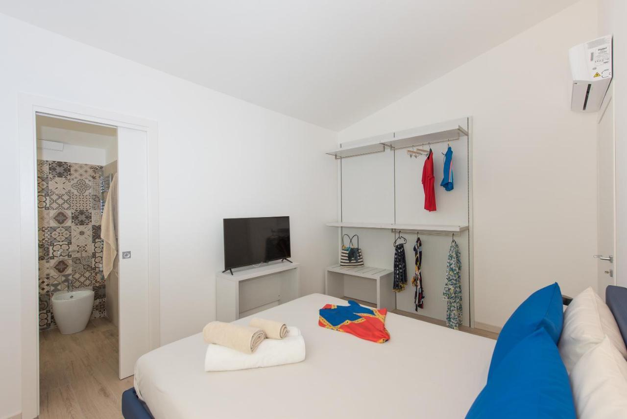 Loft Lungomare Vista Mare E Monti Apartment Arbatax Exterior photo